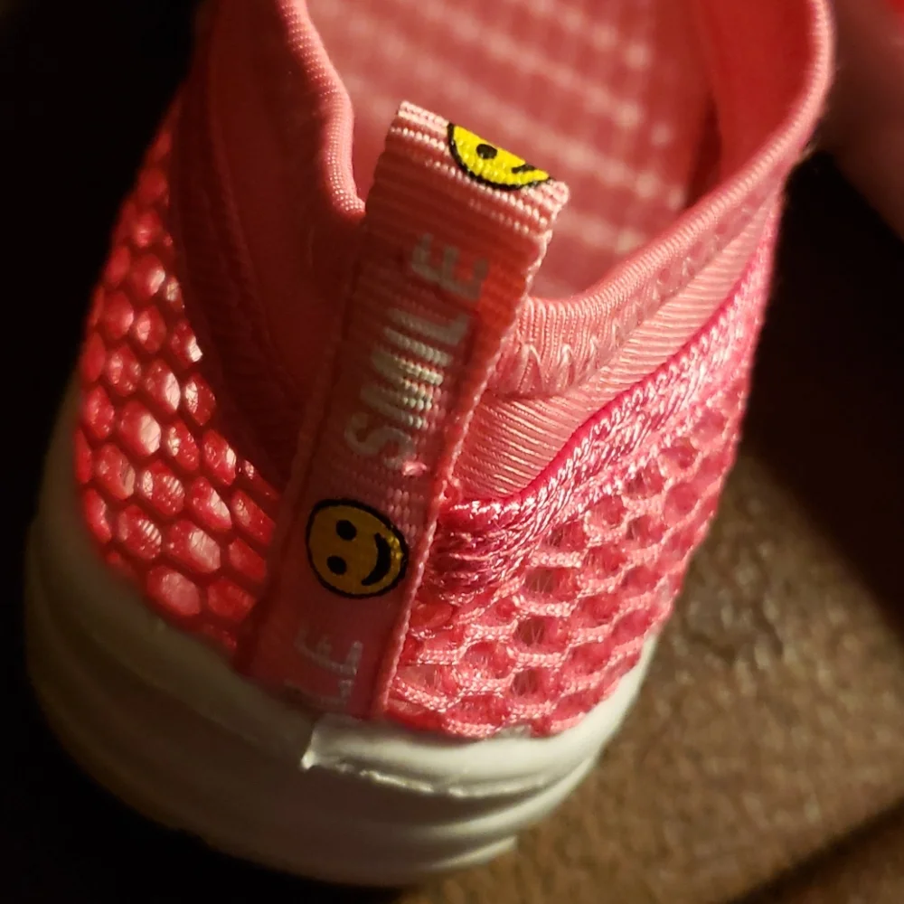 Pink Mesh Toddler Swim shoes